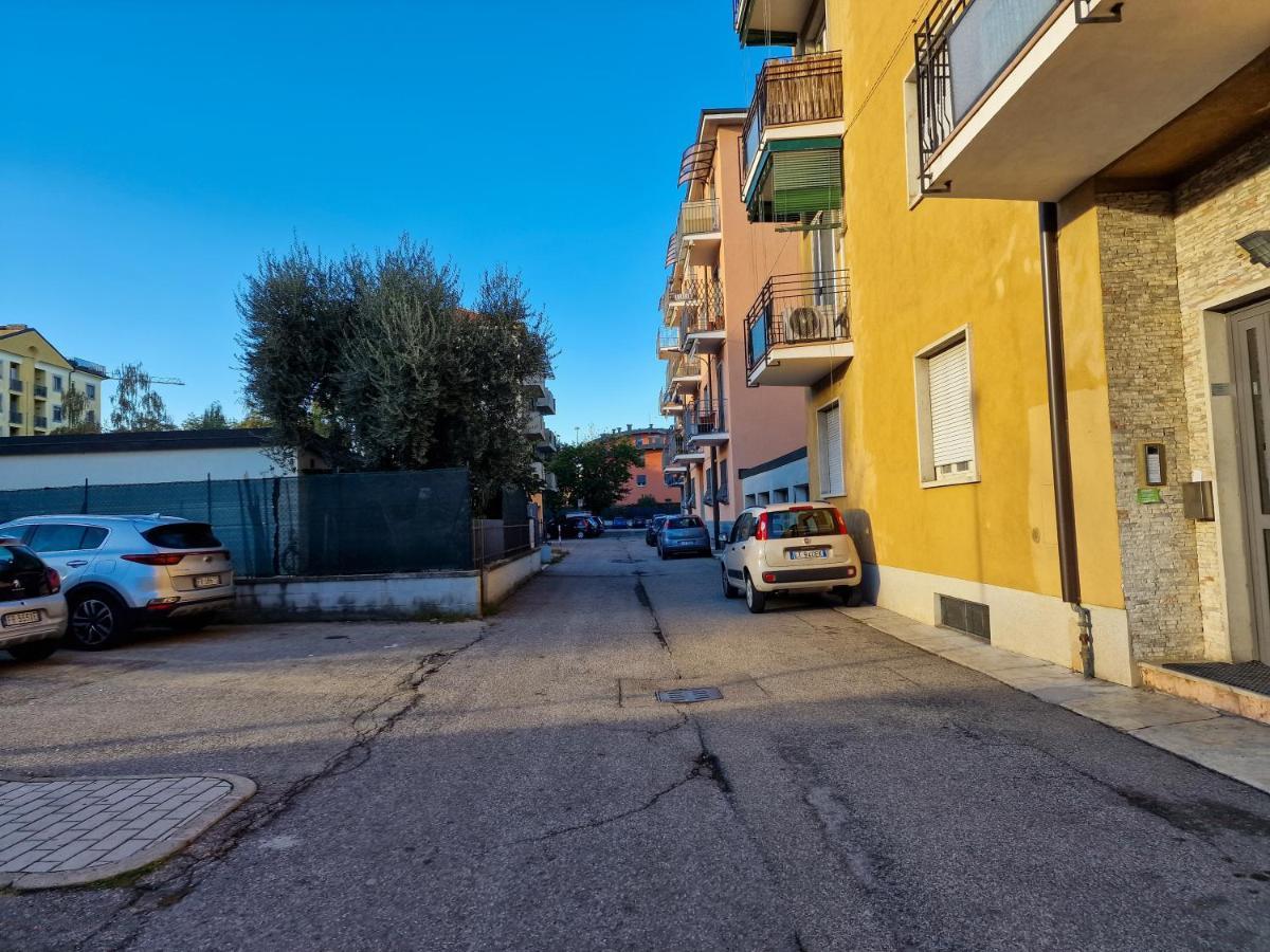 Appartamento Casa Viotti Monza Esterno foto